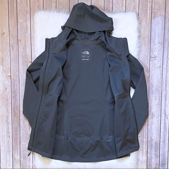 The North Face Women’s Apex Flex DryVent Jacket - Picture 4 of 8